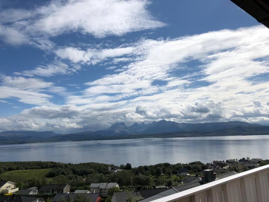 Ferienwohnung Panorama View! Modern,Balcony/Parking Bodø Exterior foto